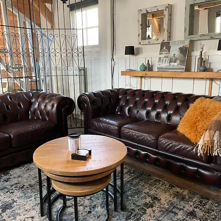 Πανσιόν Sandra's 4*