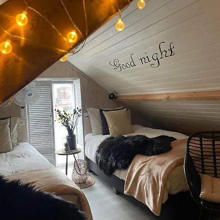 Sandra's Oostvoorne